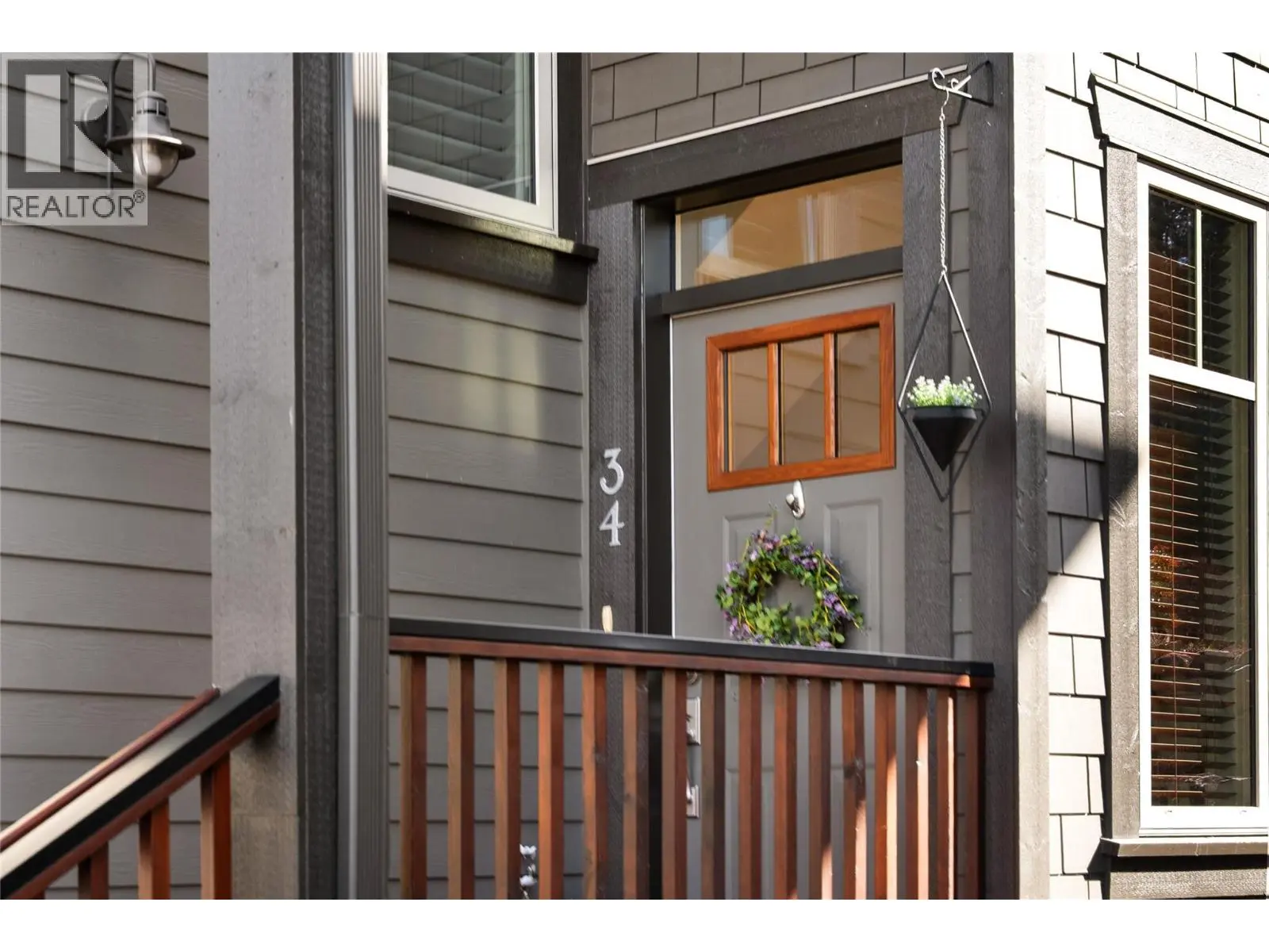333 Longspoon Drive Unit# 34. Vernon, British Columbia
