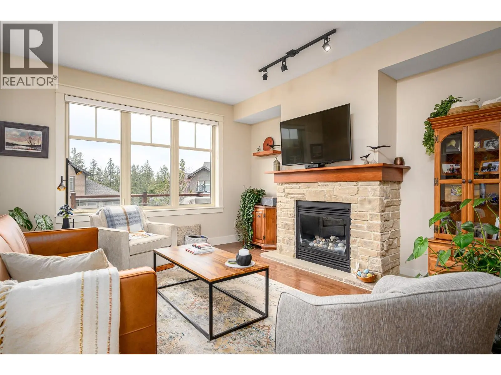 333 Longspoon Drive Unit# 34. Vernon, British Columbia