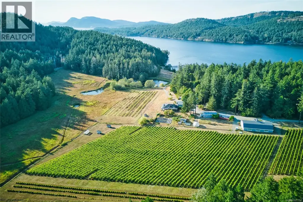 3200 Clam Bay Rd, Pender Island