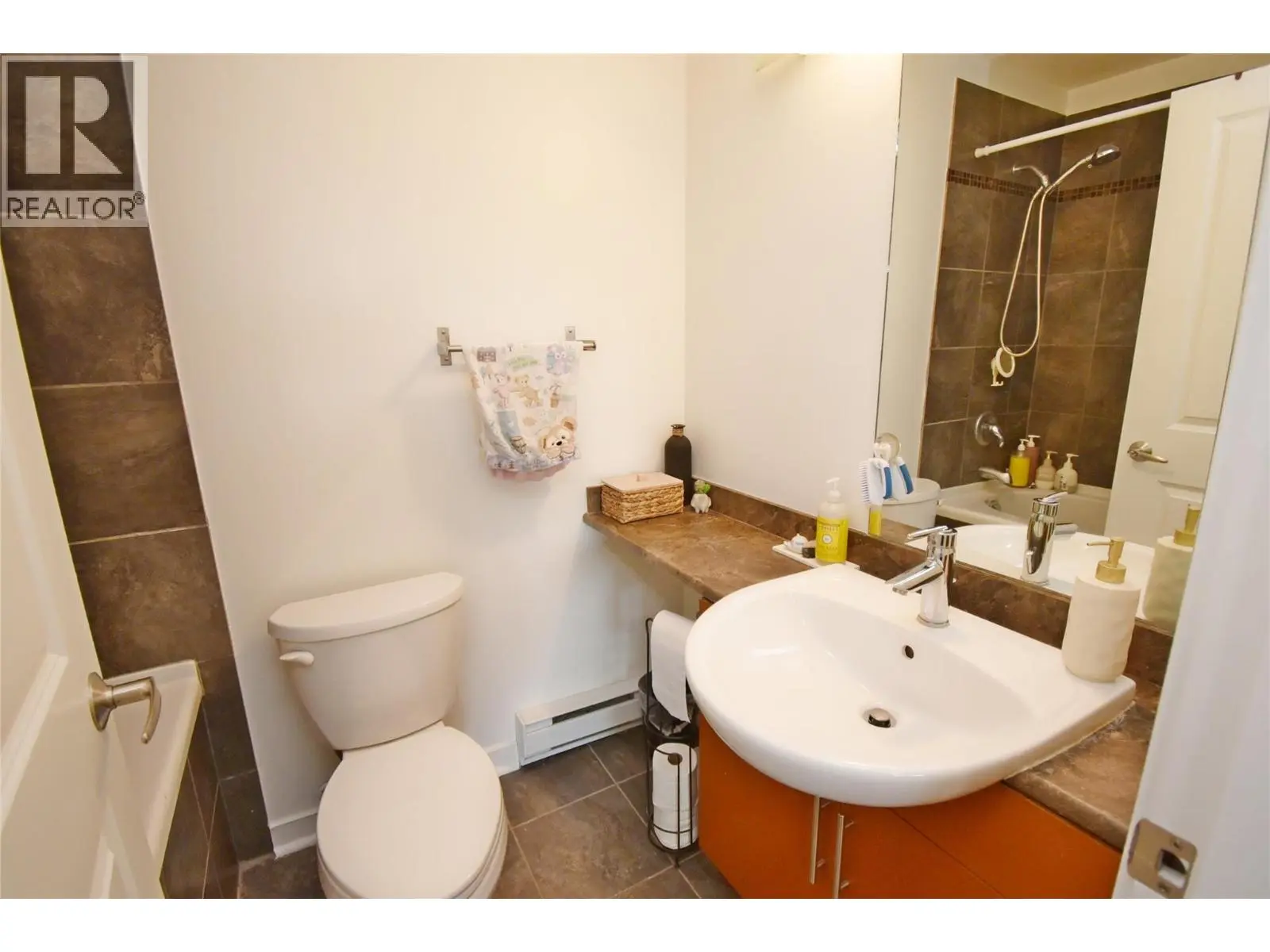 4205 27 Street Unit# 102. Vernon, British Columbia