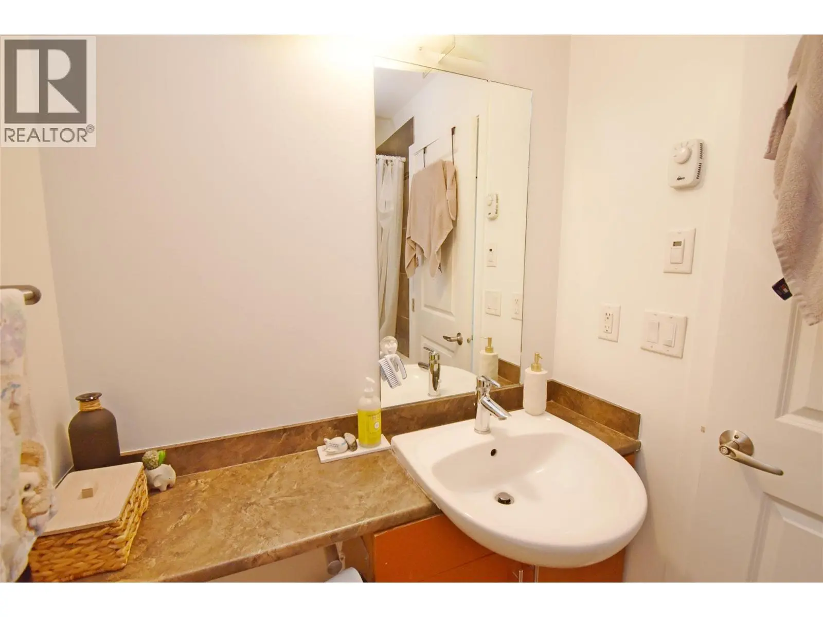 4205 27 Street Unit# 102. Vernon, British Columbia