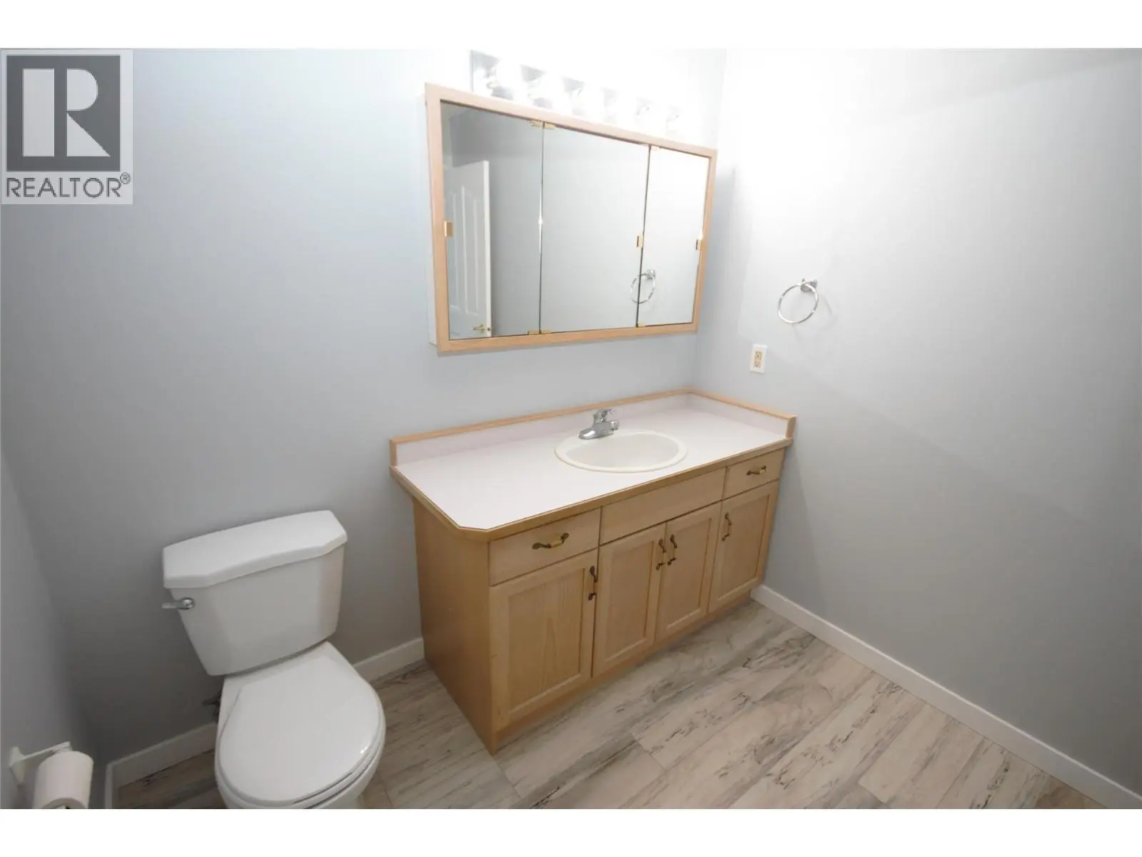 6805 Cottonwood Drive Unit# 100. Osoyoos, British Columbia