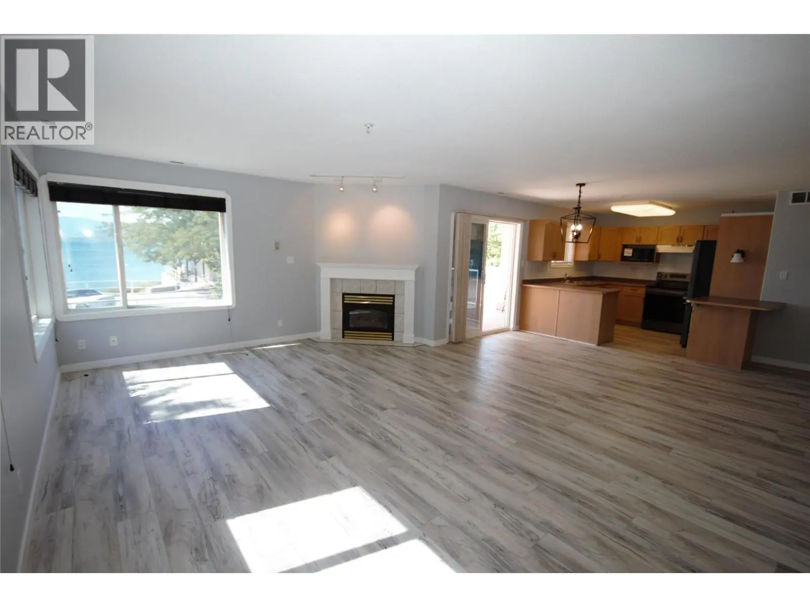 6805 Cottonwood Drive Unit# 100. Osoyoos, British Columbia