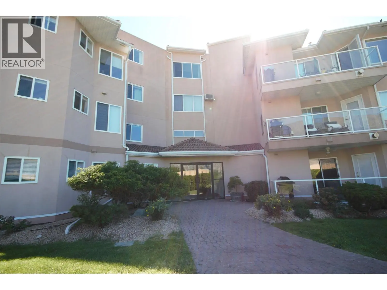 6805 Cottonwood Drive Unit# 100. Osoyoos, British Columbia