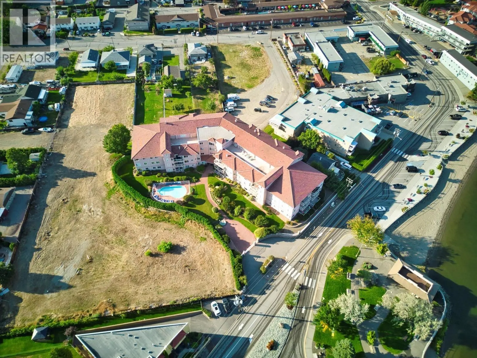 6805 Cottonwood Drive Unit# 100. Osoyoos, British Columbia