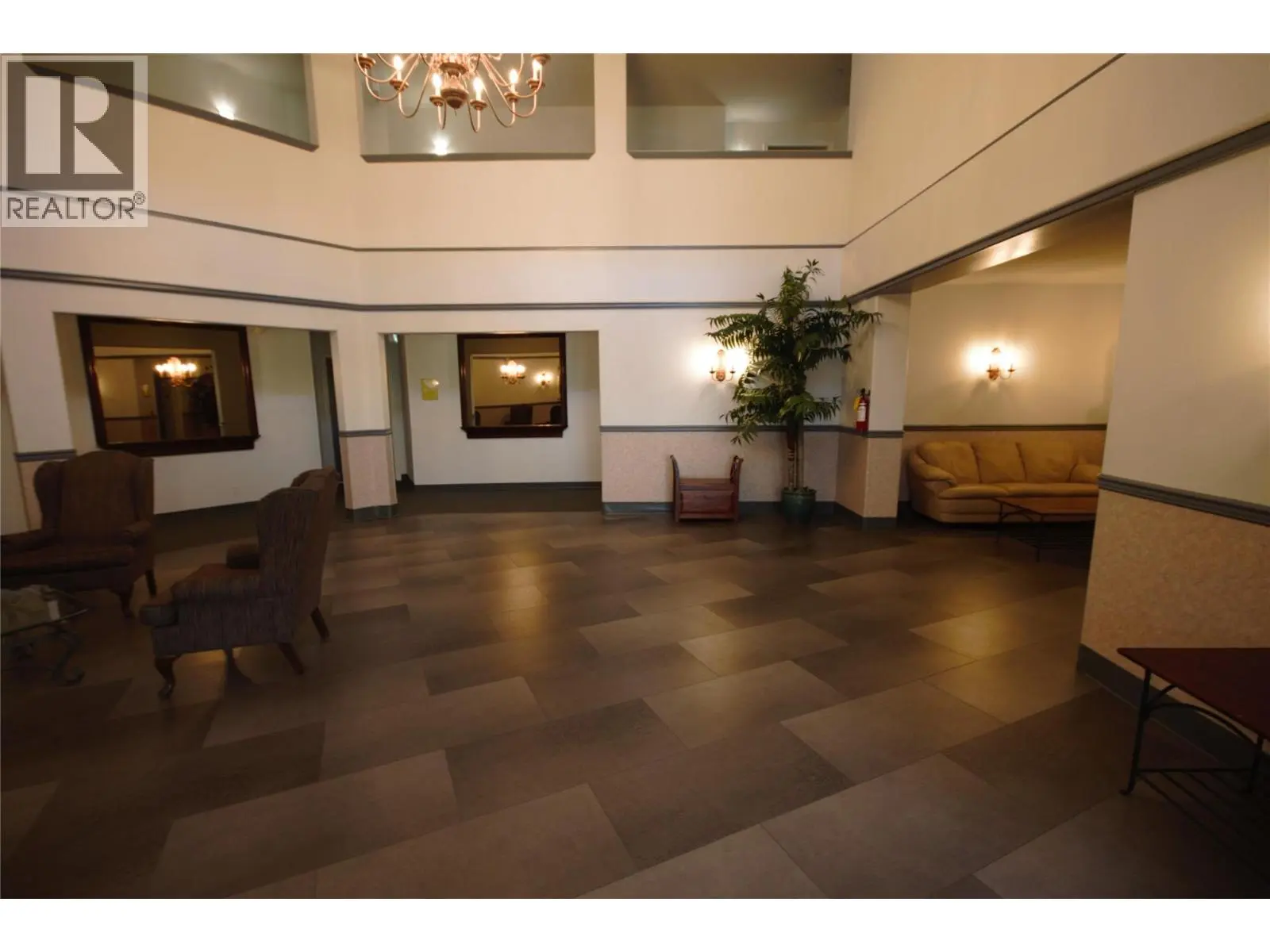 6805 Cottonwood Drive Unit# 100. Osoyoos, British Columbia