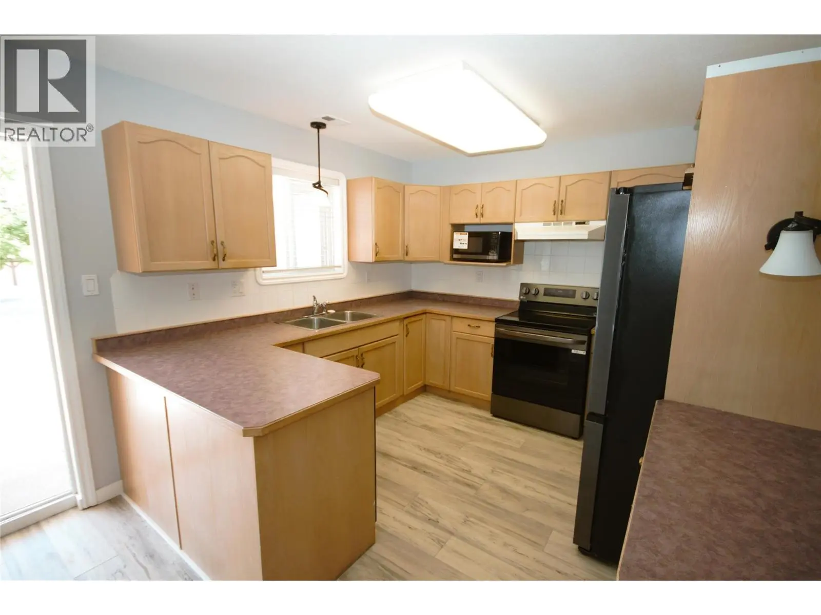 6805 Cottonwood Drive Unit# 100. Osoyoos, British Columbia