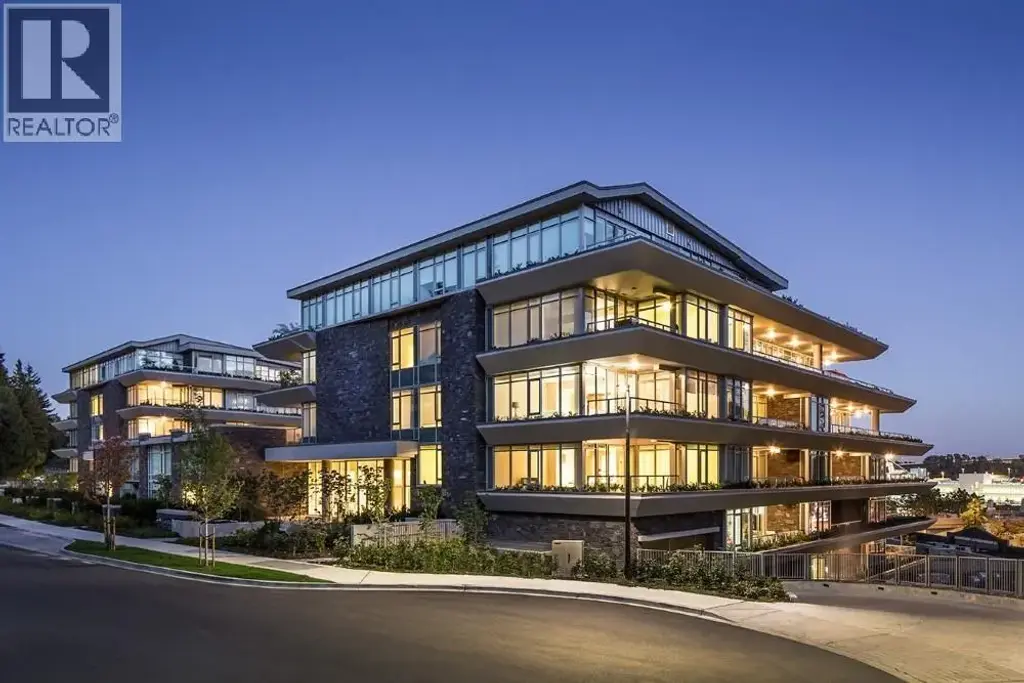100 888 Arthur Erickson Place, Vancouver