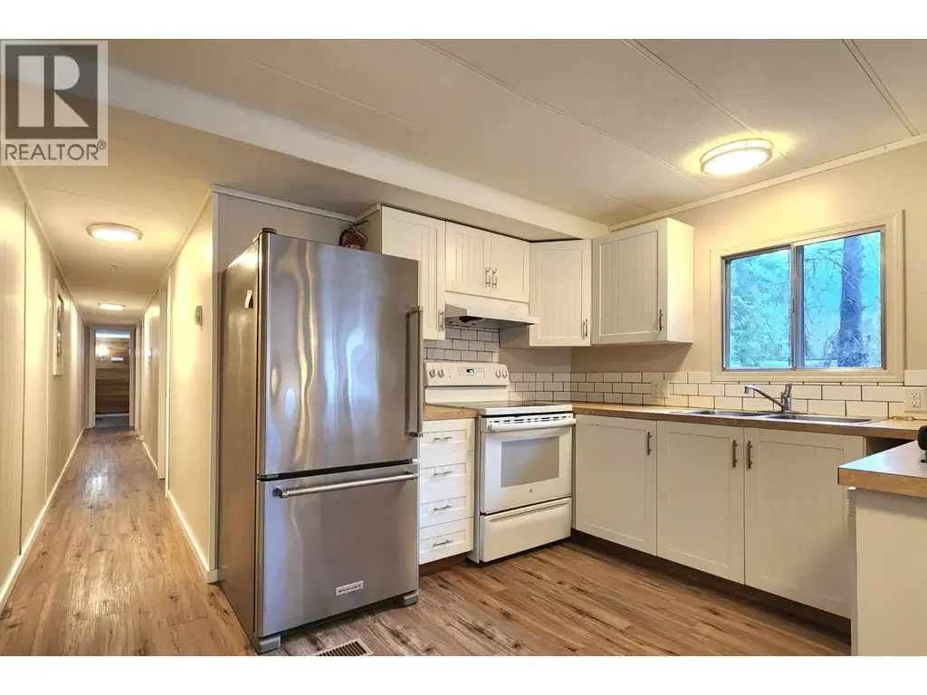 9304 Upper Lillooet River Fsr, Pemberton