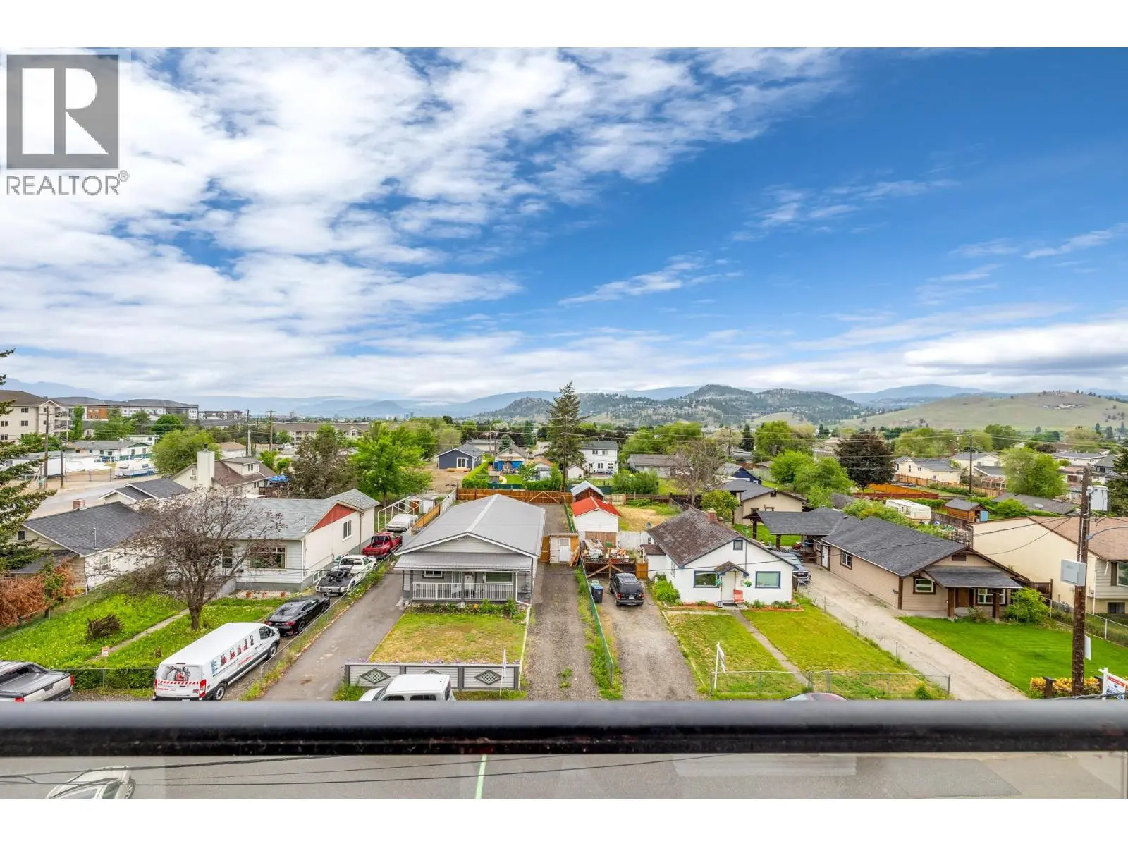 345 Dougall Road Unit# Ph9. Kelowna, British Columbia