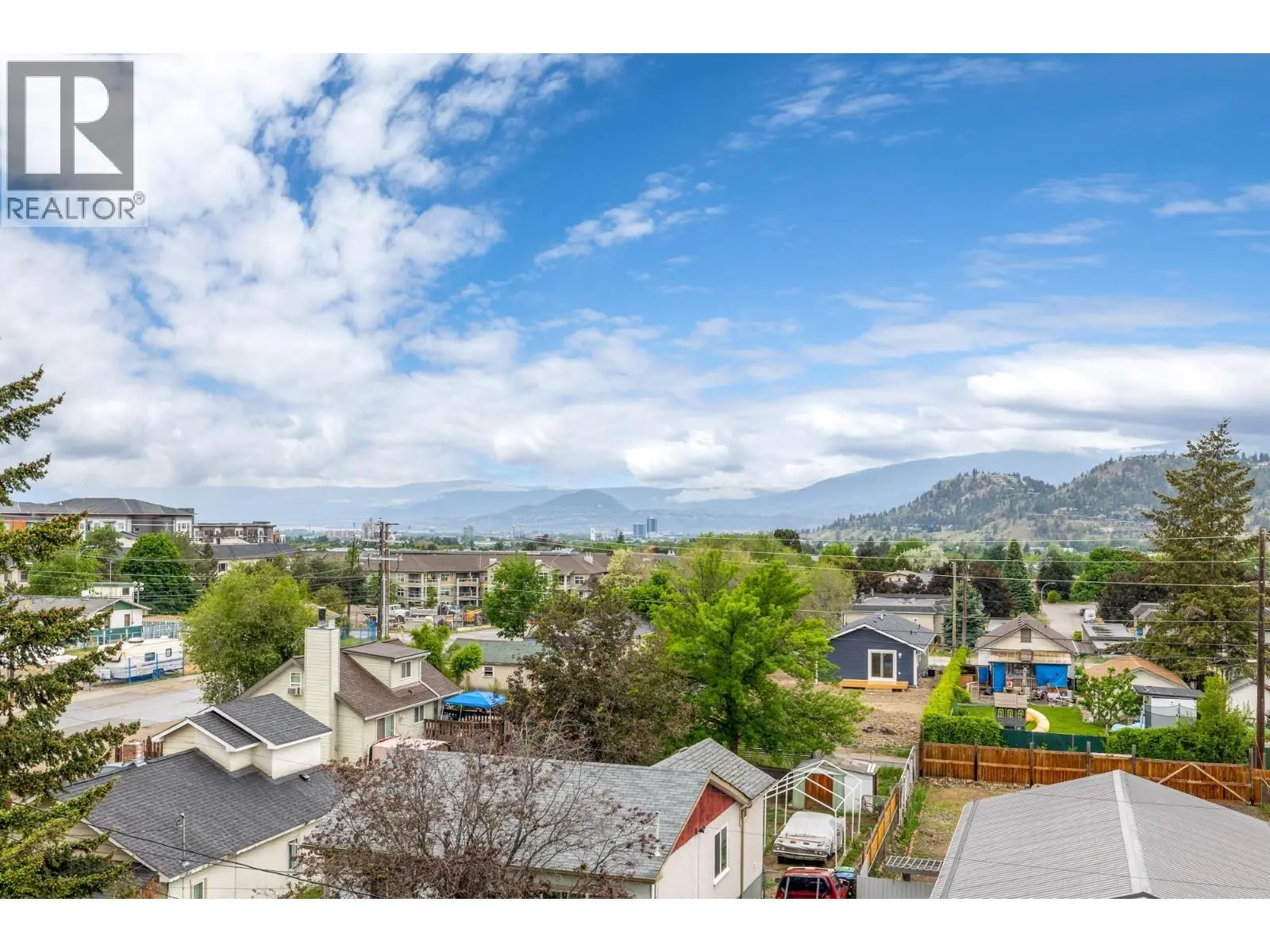 345 Dougall Road Unit# Ph9. Kelowna, British Columbia