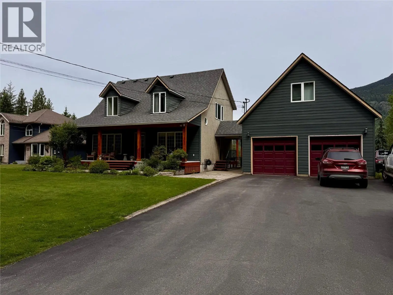 1820 Illecillewaet Road. Revelstoke, British Columbia