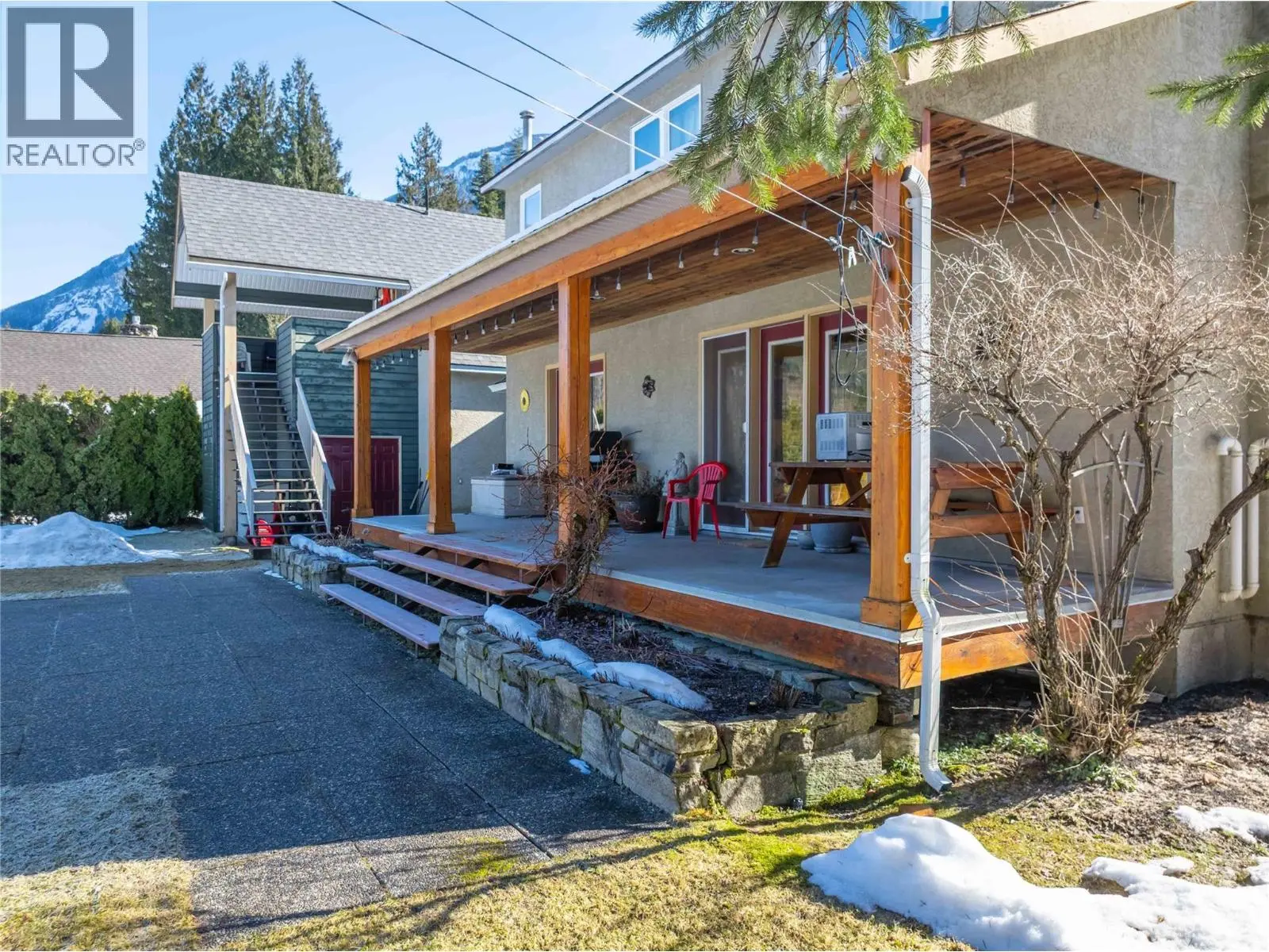1820 Illecillewaet Road. Revelstoke, British Columbia