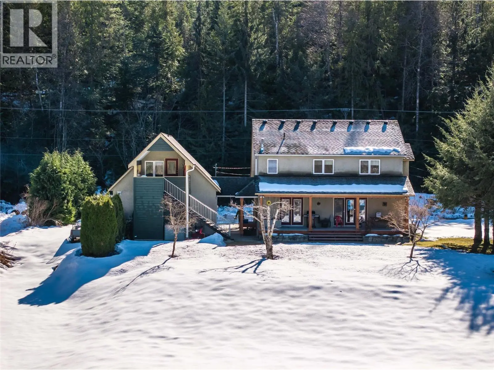 1820 Illecillewaet Road. Revelstoke, British Columbia