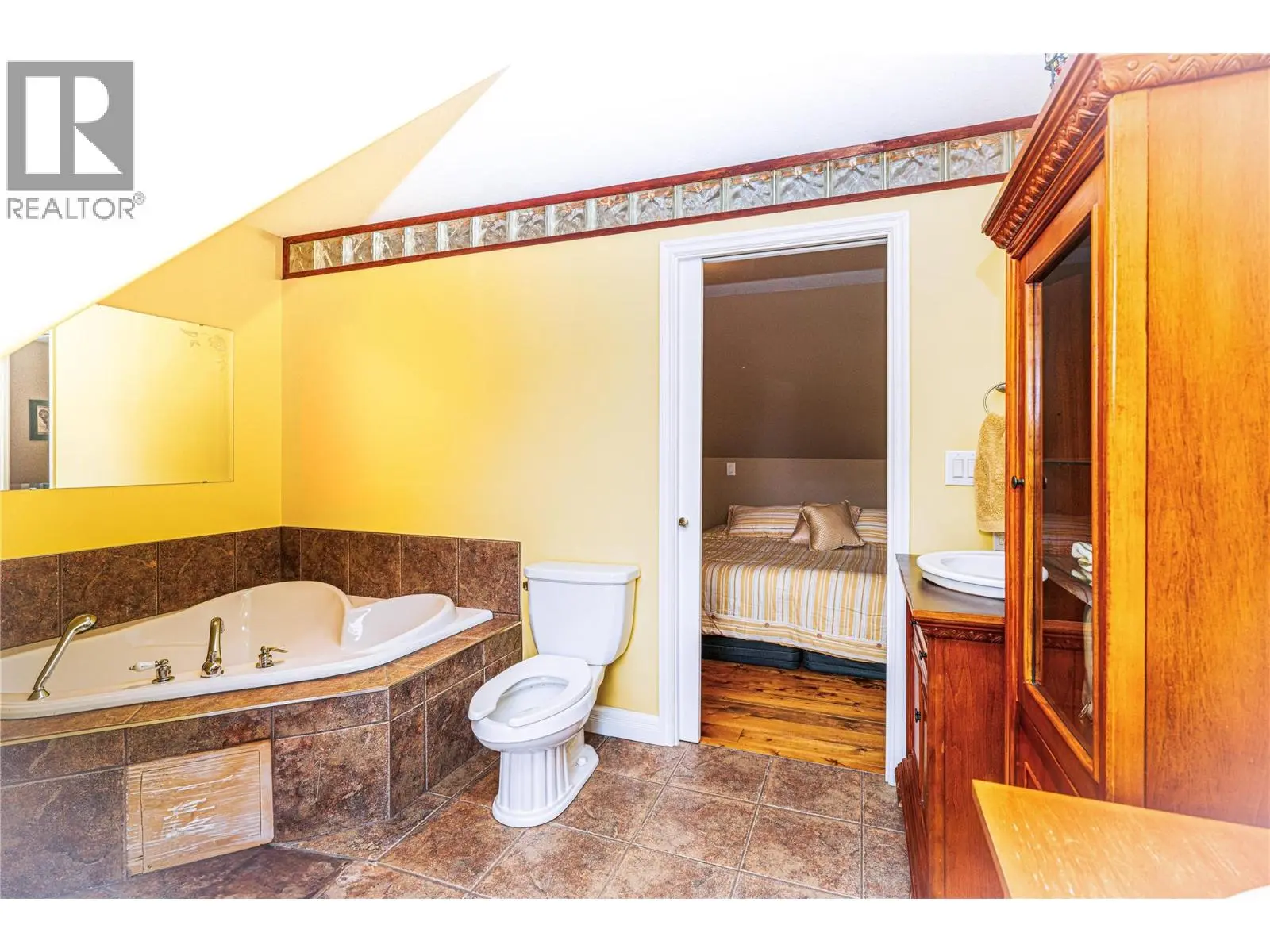 114 Skye Blue Loop. Princeton, British Columbia