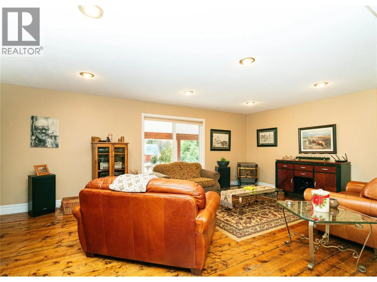 114 Skye Blue Loop. Princeton, British Columbia