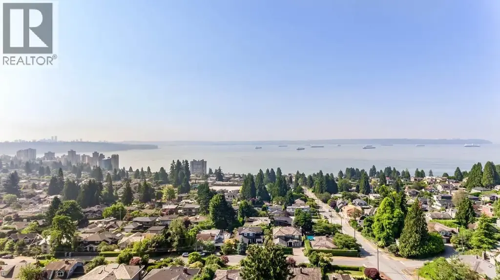 2479 Ottawa Avenue, West Vancouver
