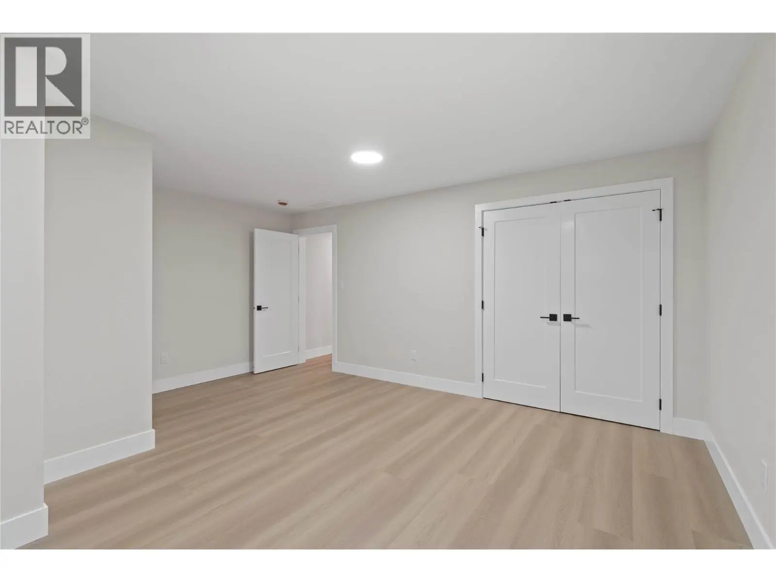 220 Shepherd Road Unit# 14. Chase, British Columbia
