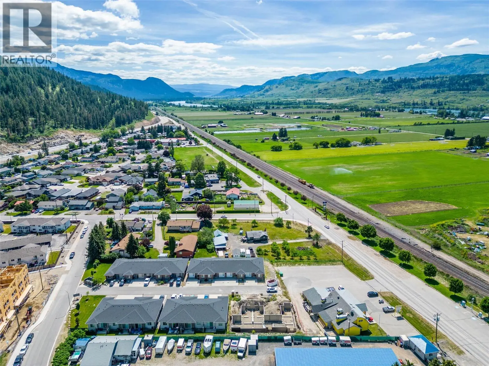 220 Shepherd Road Unit# 14. Chase, British Columbia