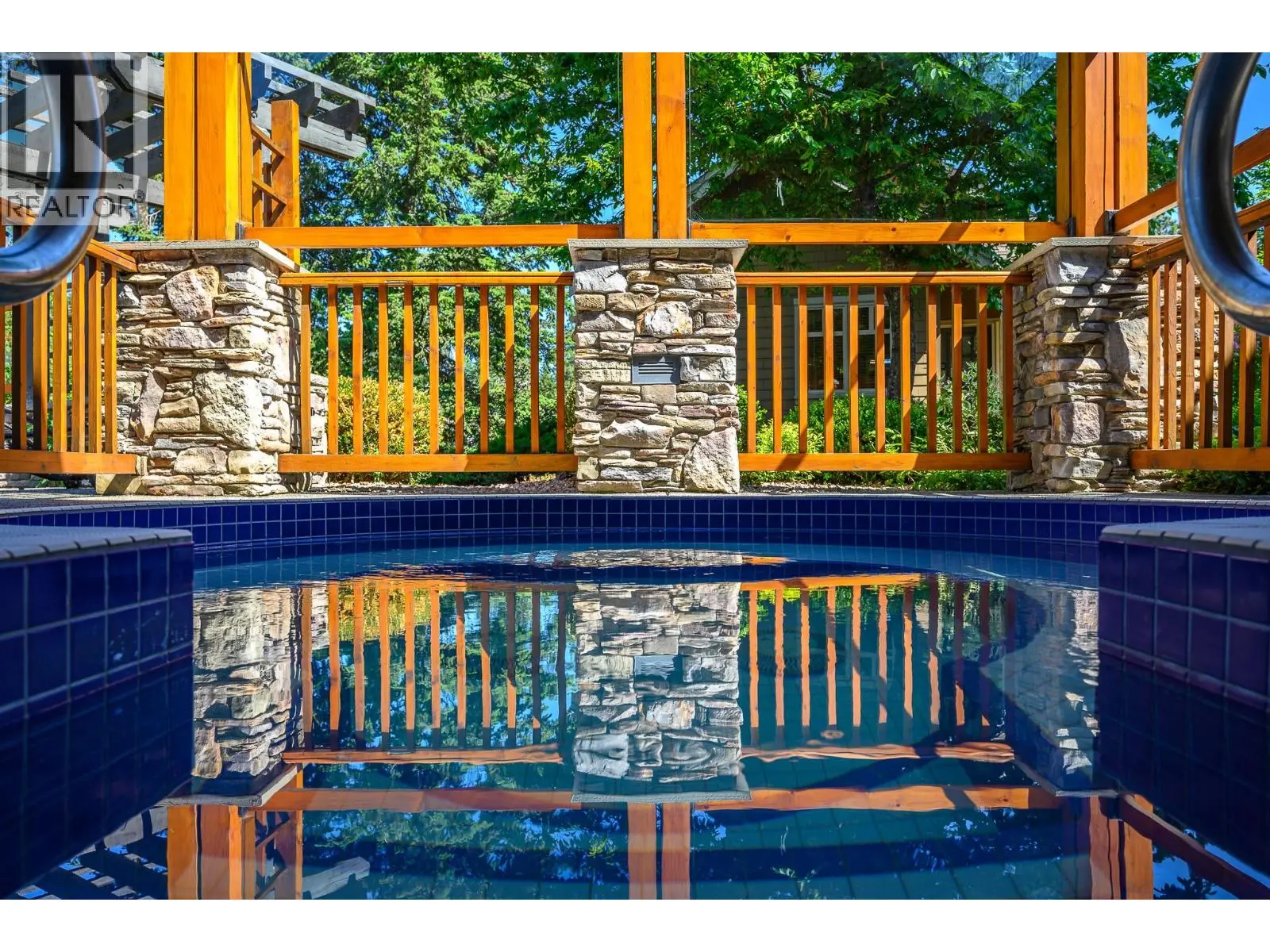 251 Predator Ridge Drive Unit# 14. Vernon, British Columbia