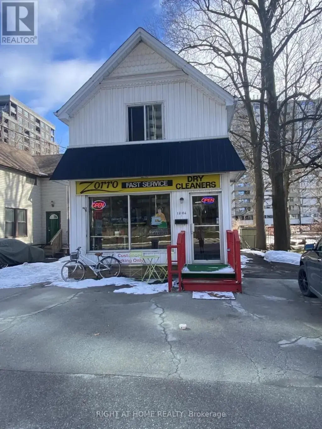 1286 Ontario Street, Burlington (Brant)