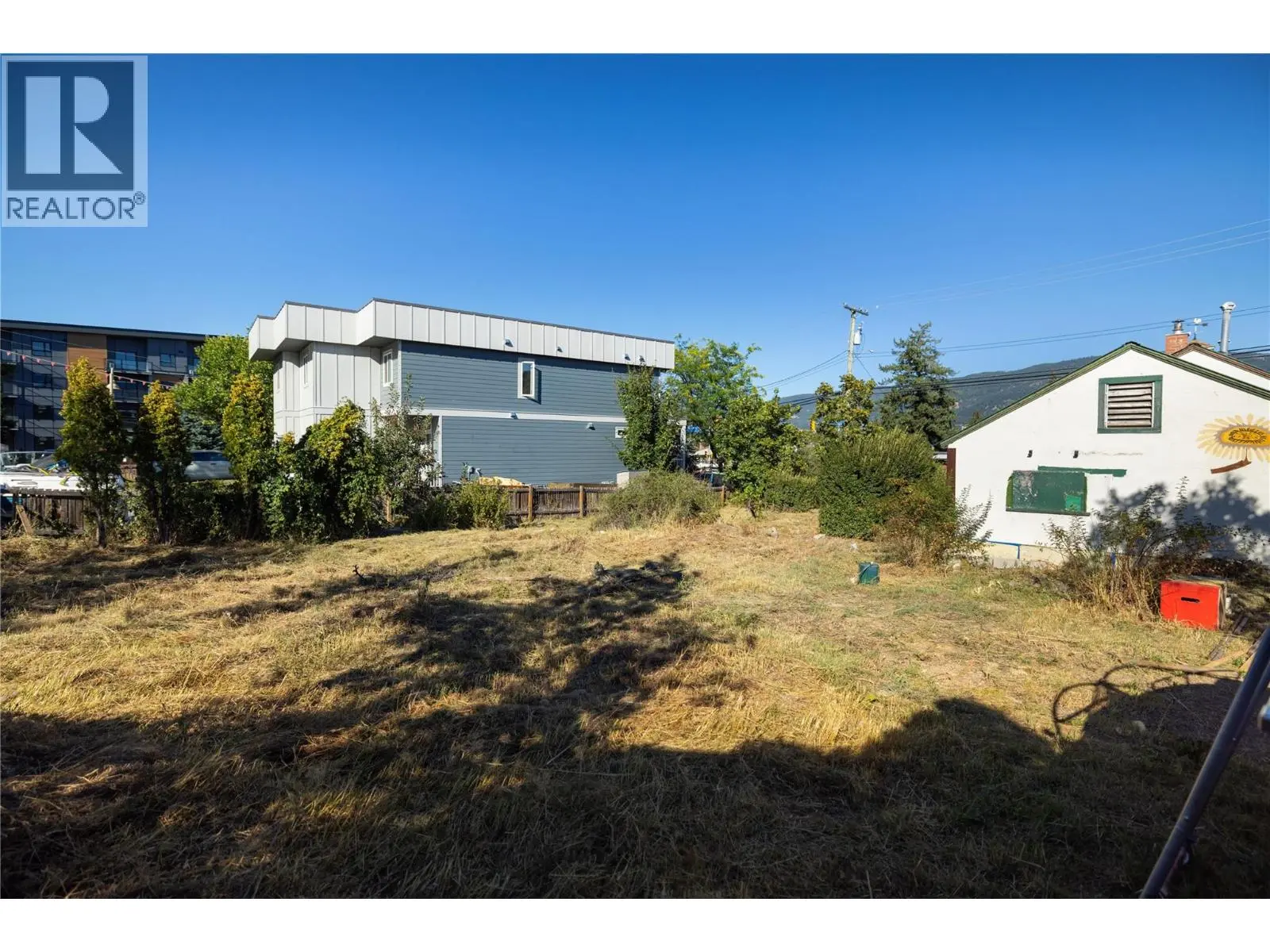 3902 Alexis Park Drive. Vernon, British Columbia
