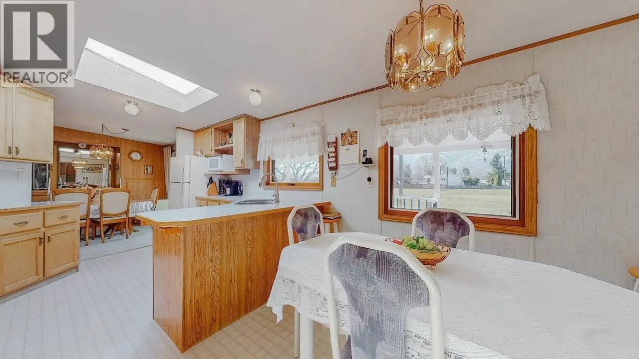 129 Walnut Place. Oliver, British Columbia