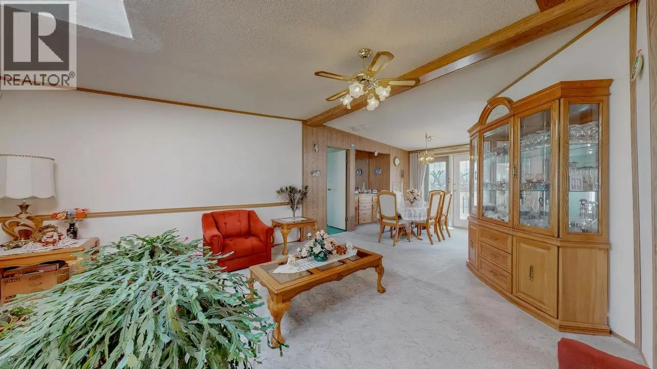 129 Walnut Place. Oliver, British Columbia