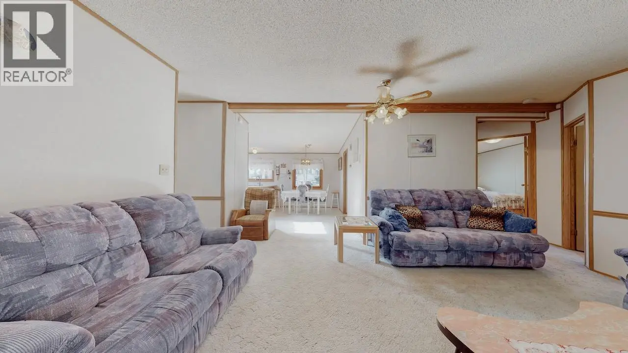 129 Walnut Place. Oliver, British Columbia
