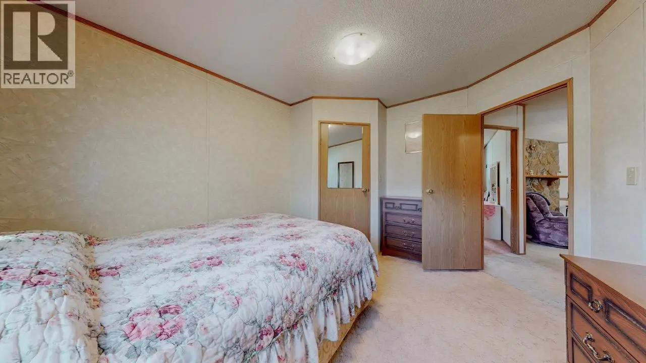 129 Walnut Place. Oliver, British Columbia