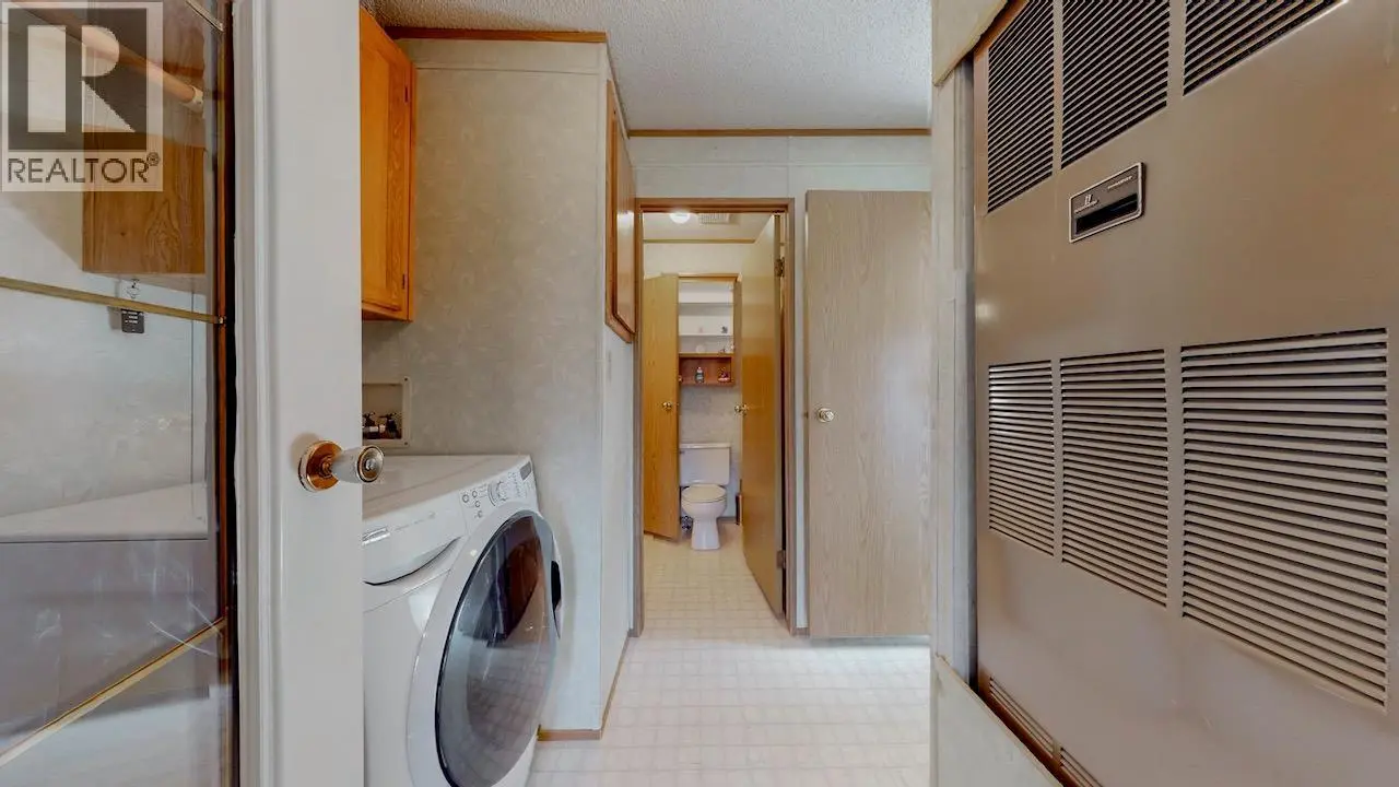 129 Walnut Place. Oliver, British Columbia