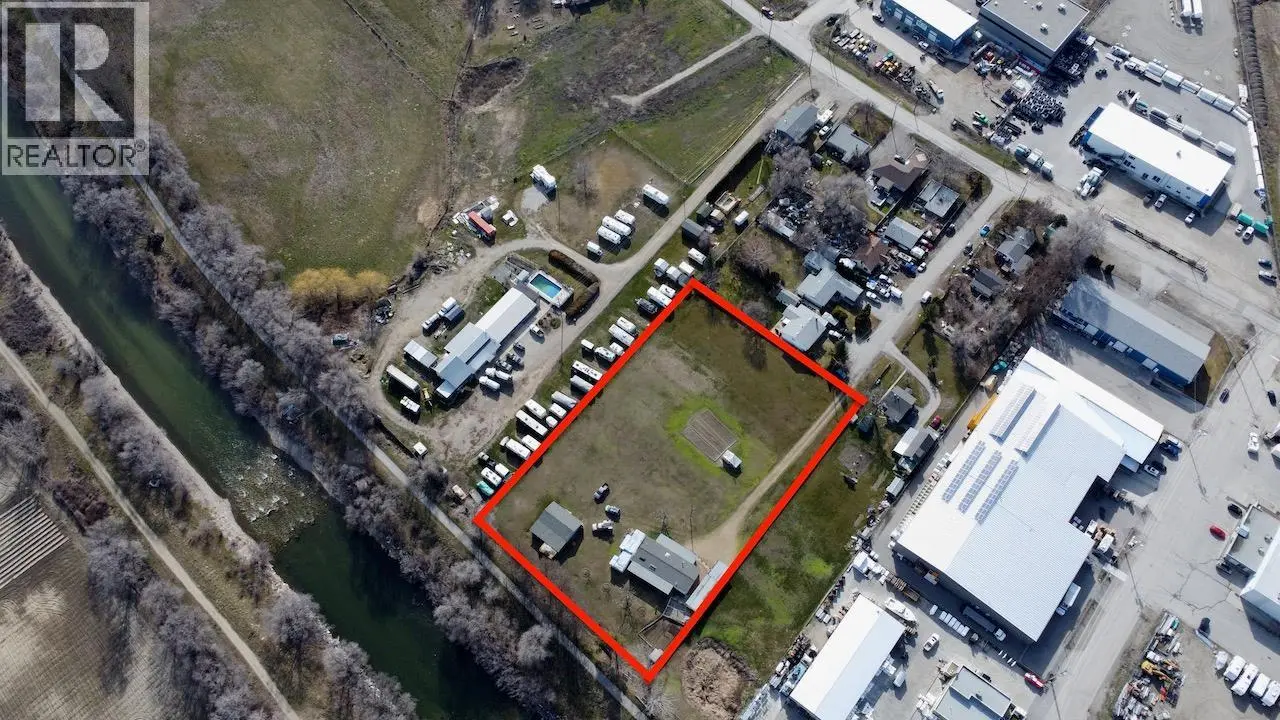 129 Walnut Place. Oliver, British Columbia