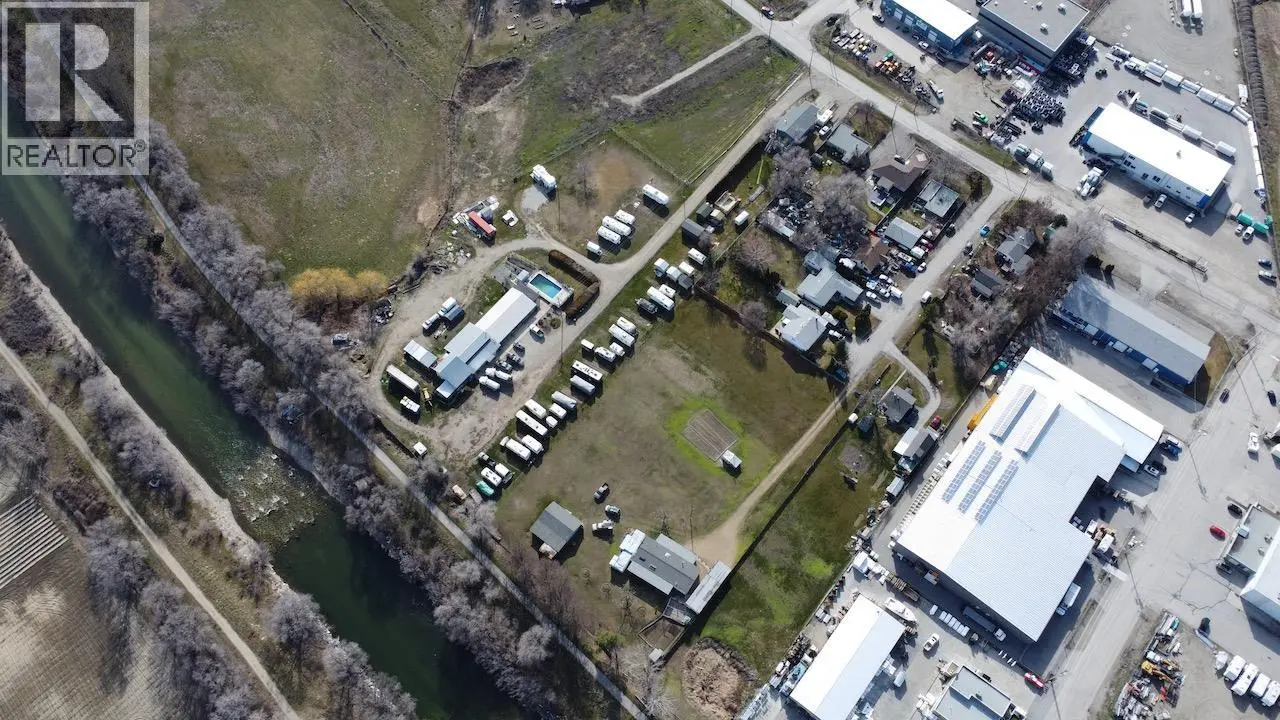129 Walnut Place. Oliver, British Columbia
