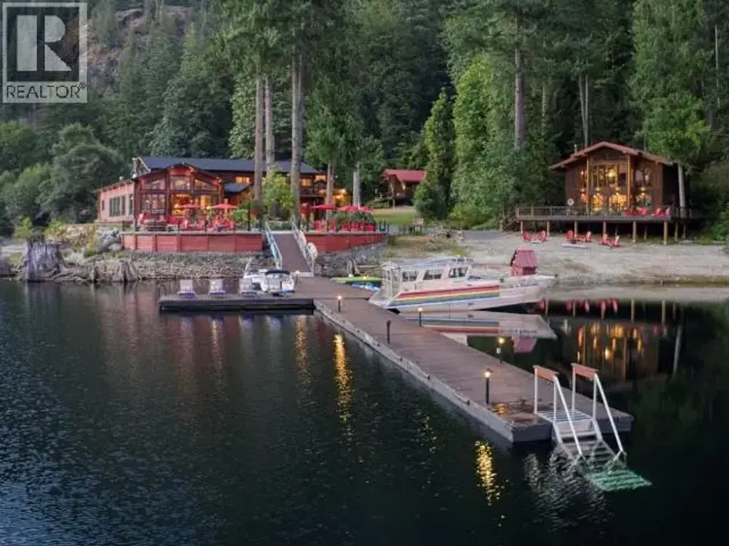 13168 Powell Lake, Powell River