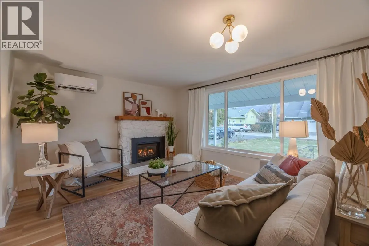 5214 Nixon Road. Summerland, British Columbia