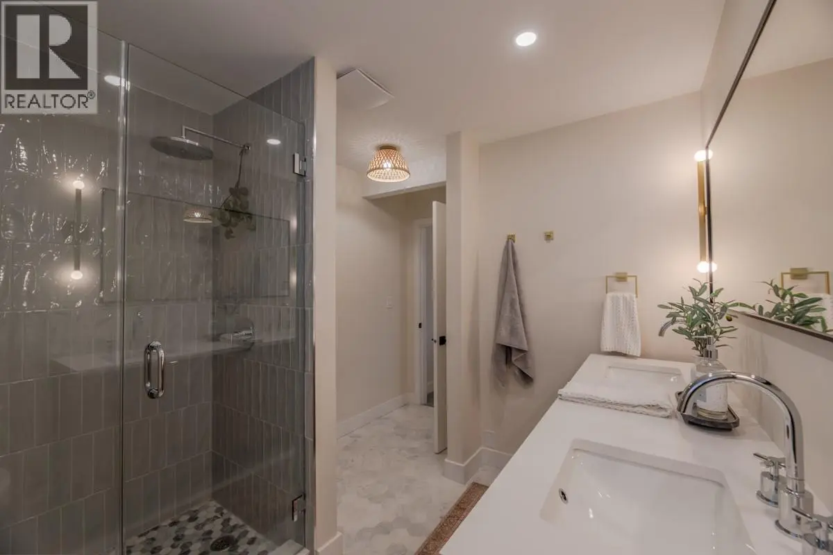 5214 Nixon Road. Summerland, British Columbia