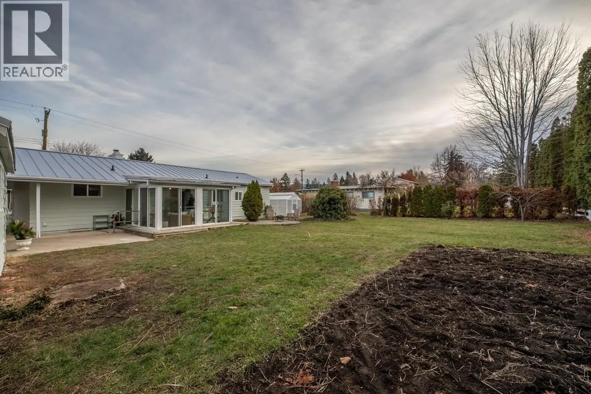 5214 Nixon Road. Summerland, British Columbia