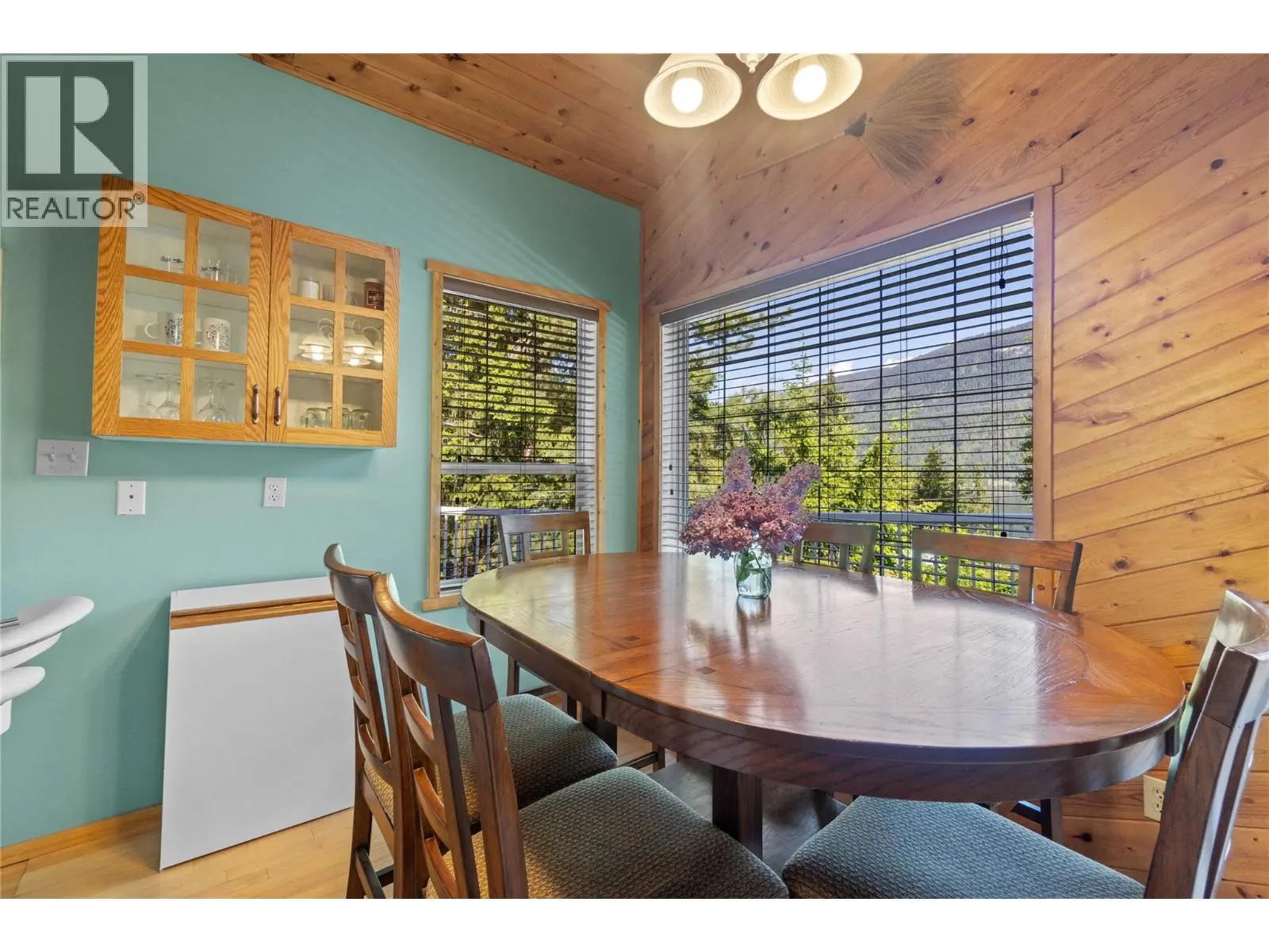 6300 Armstrong Road Unit# 36. Eagle Bay, British Columbia