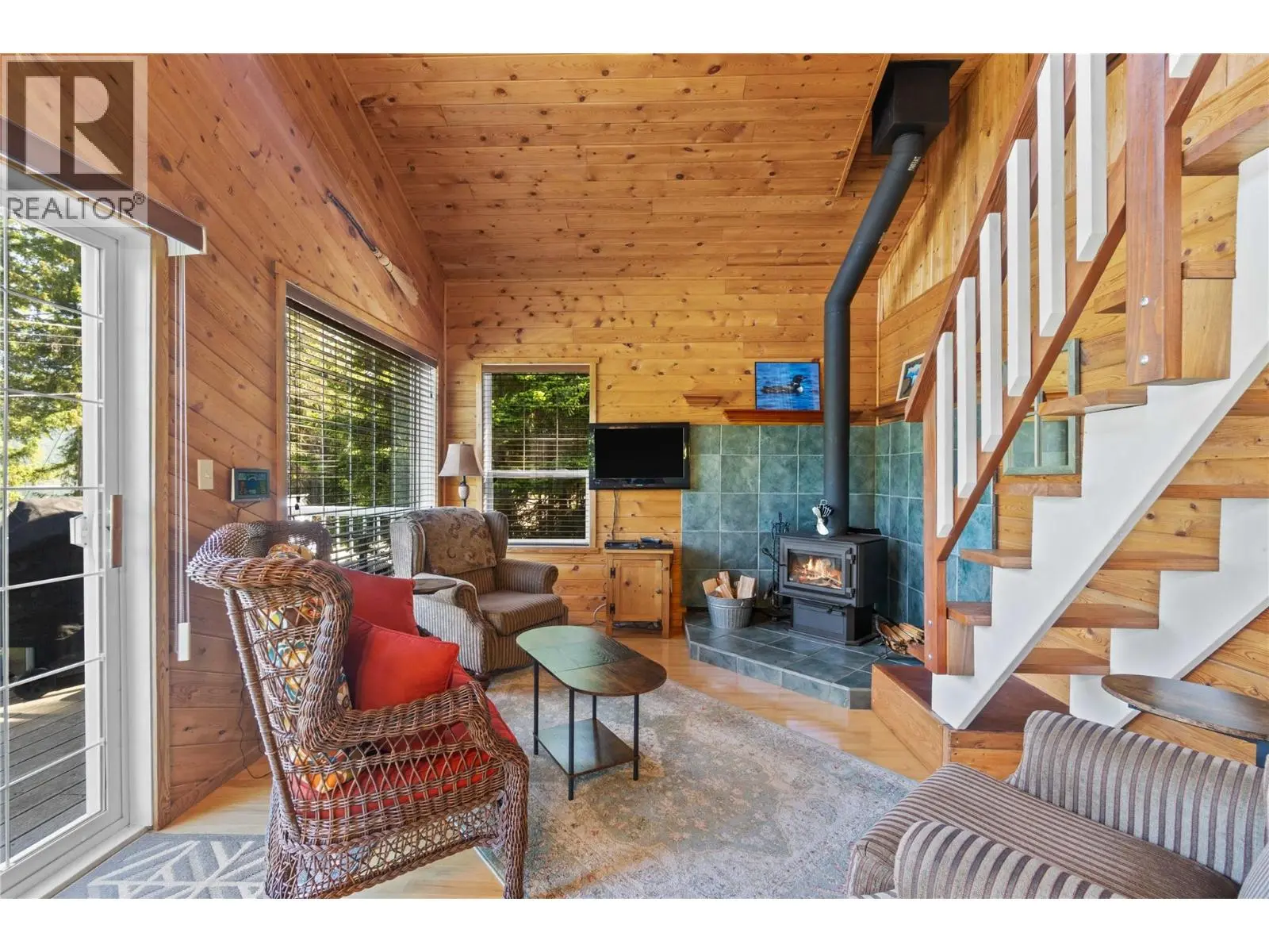 6300 Armstrong Road Unit# 36. Eagle Bay, British Columbia