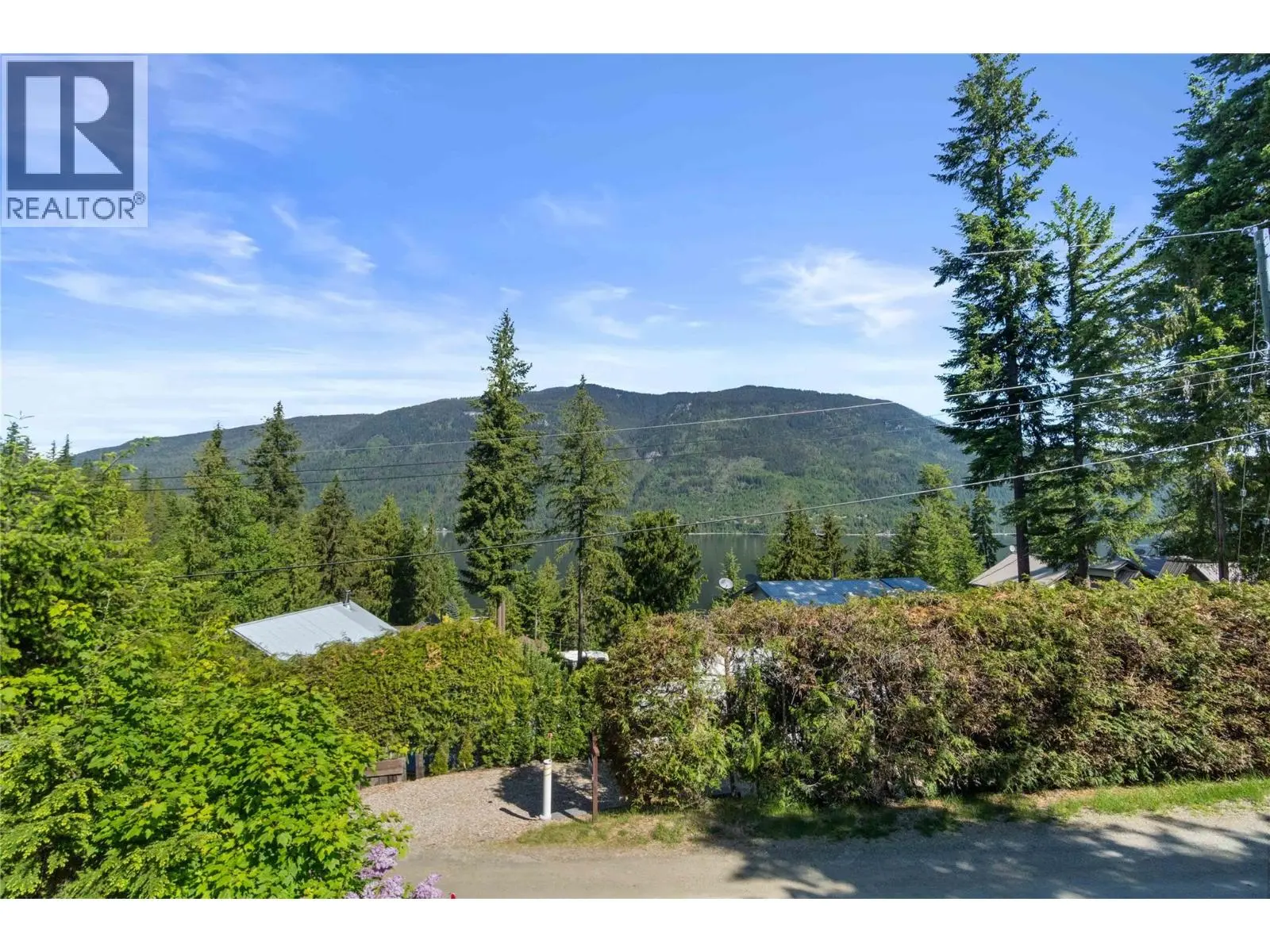 6300 Armstrong Road Unit# 36. Eagle Bay, British Columbia