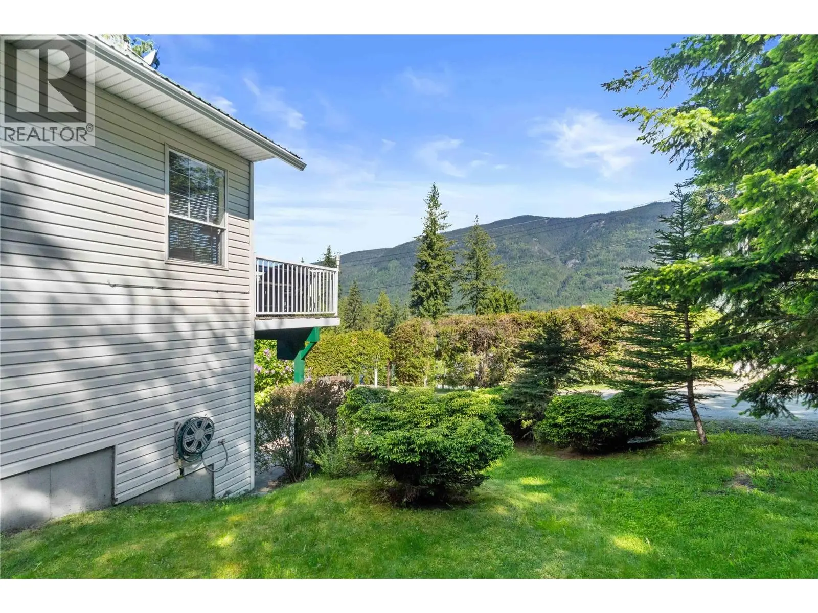 6300 Armstrong Road Unit# 36. Eagle Bay, British Columbia