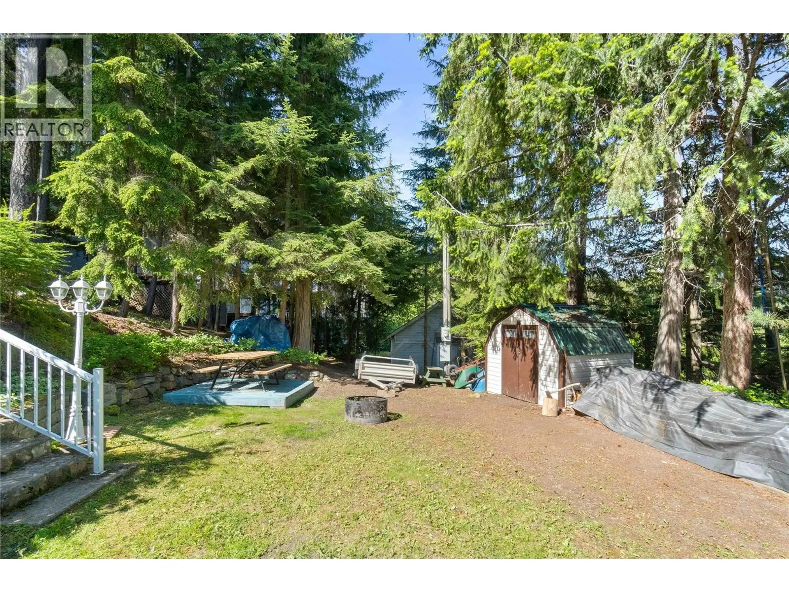 6300 Armstrong Road Unit# 36. Eagle Bay, British Columbia