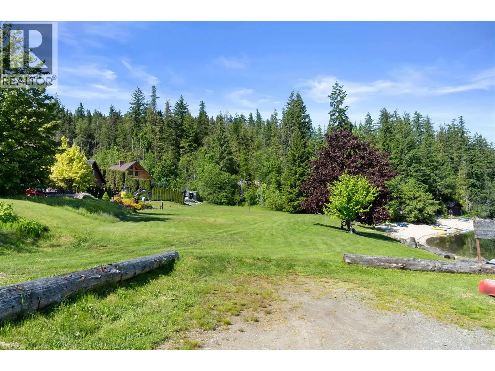6300 Armstrong Road Unit# 36. Eagle Bay, British Columbia