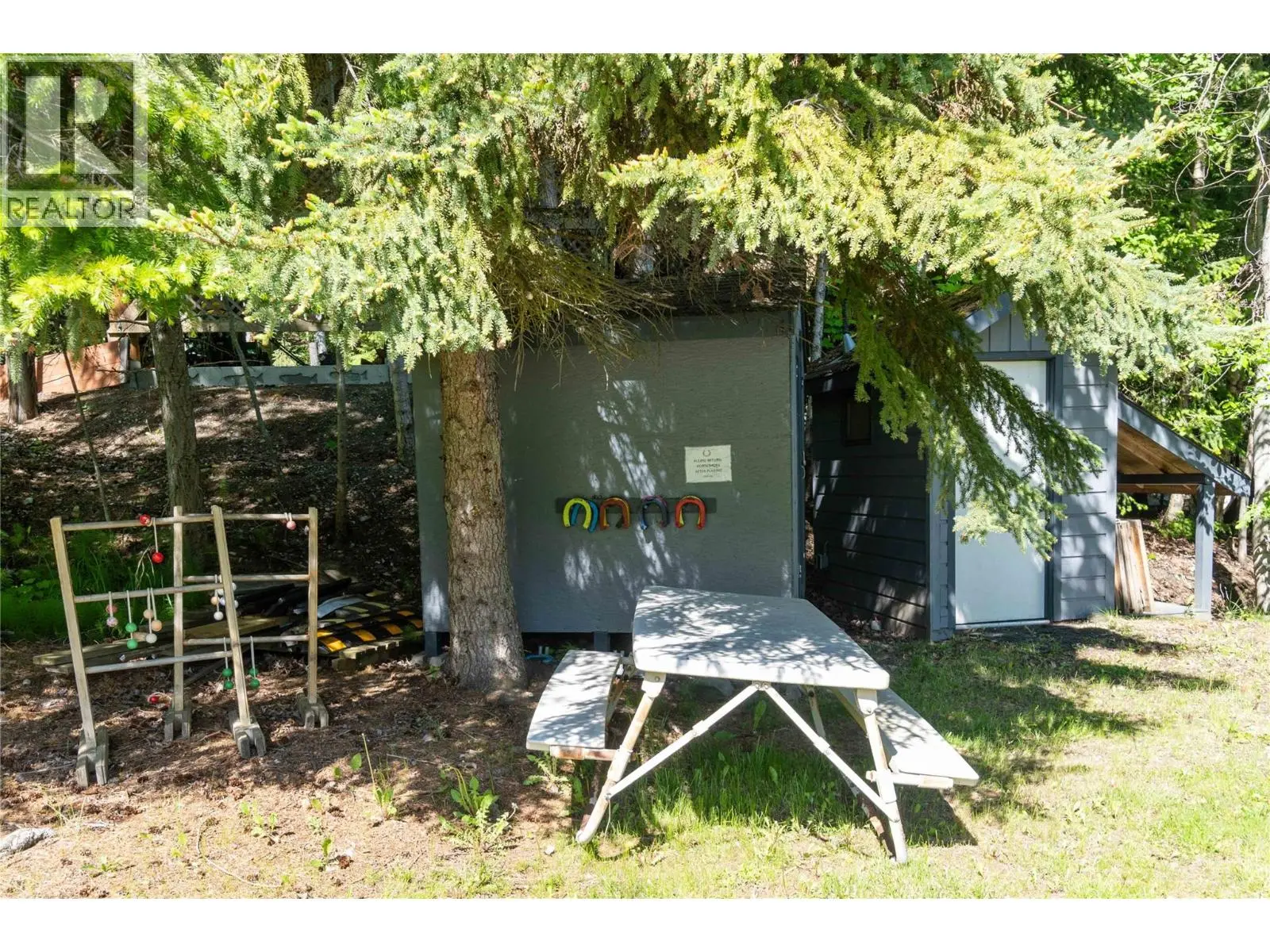 6300 Armstrong Road Unit# 36. Eagle Bay, British Columbia