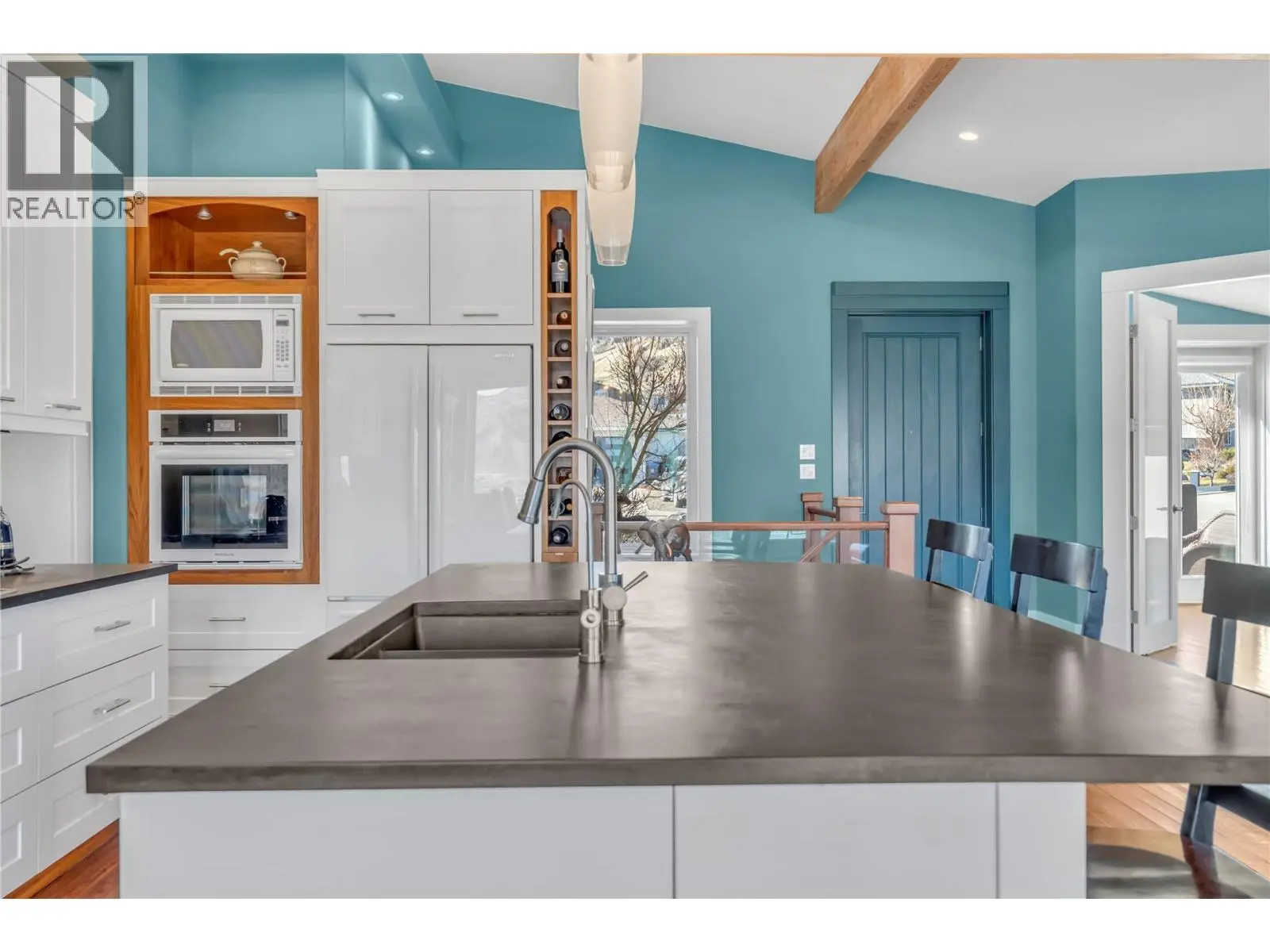 11713 Olympic View Drive. Osoyoos, British Columbia