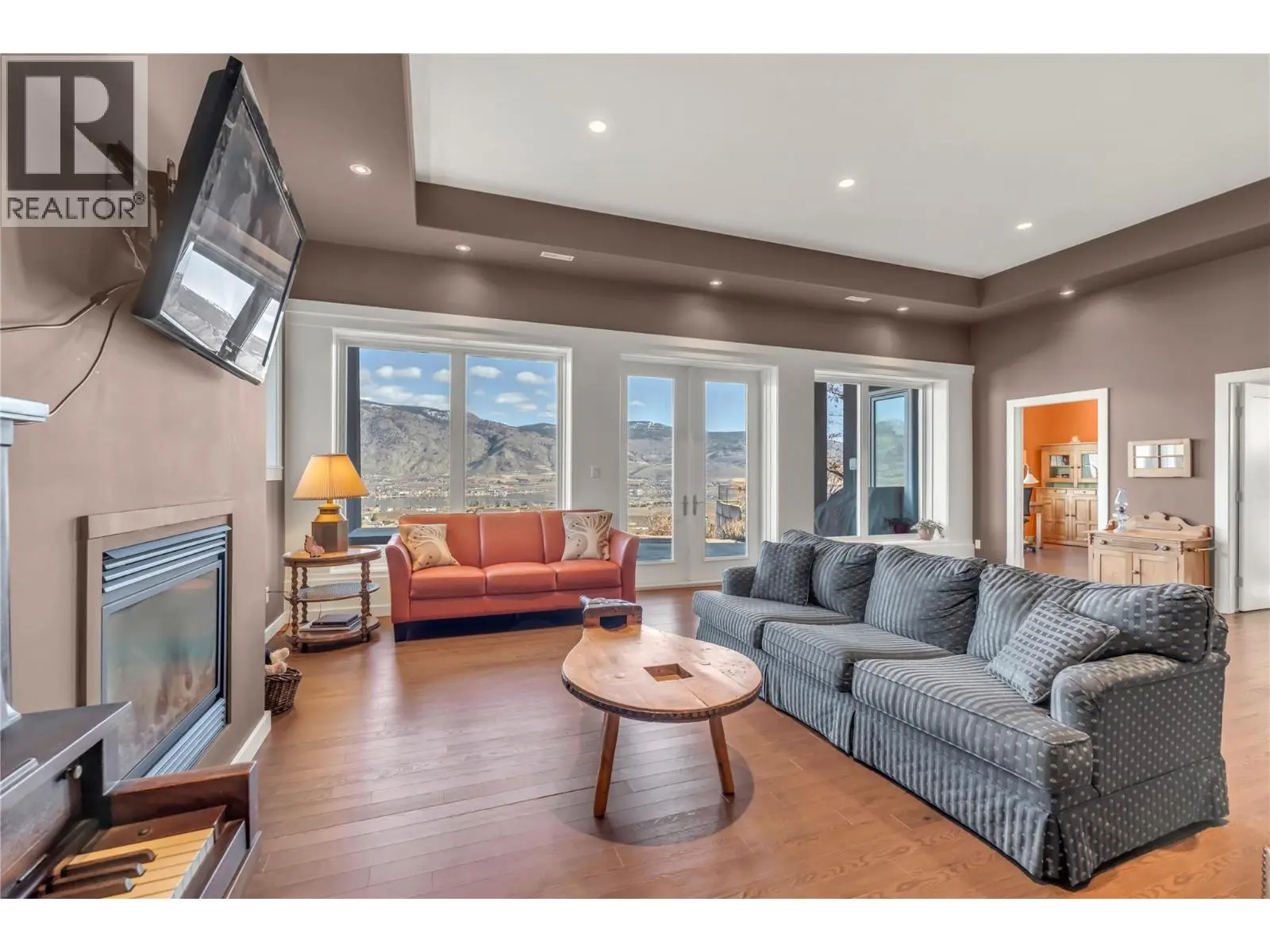 11713 Olympic View Drive. Osoyoos, British Columbia