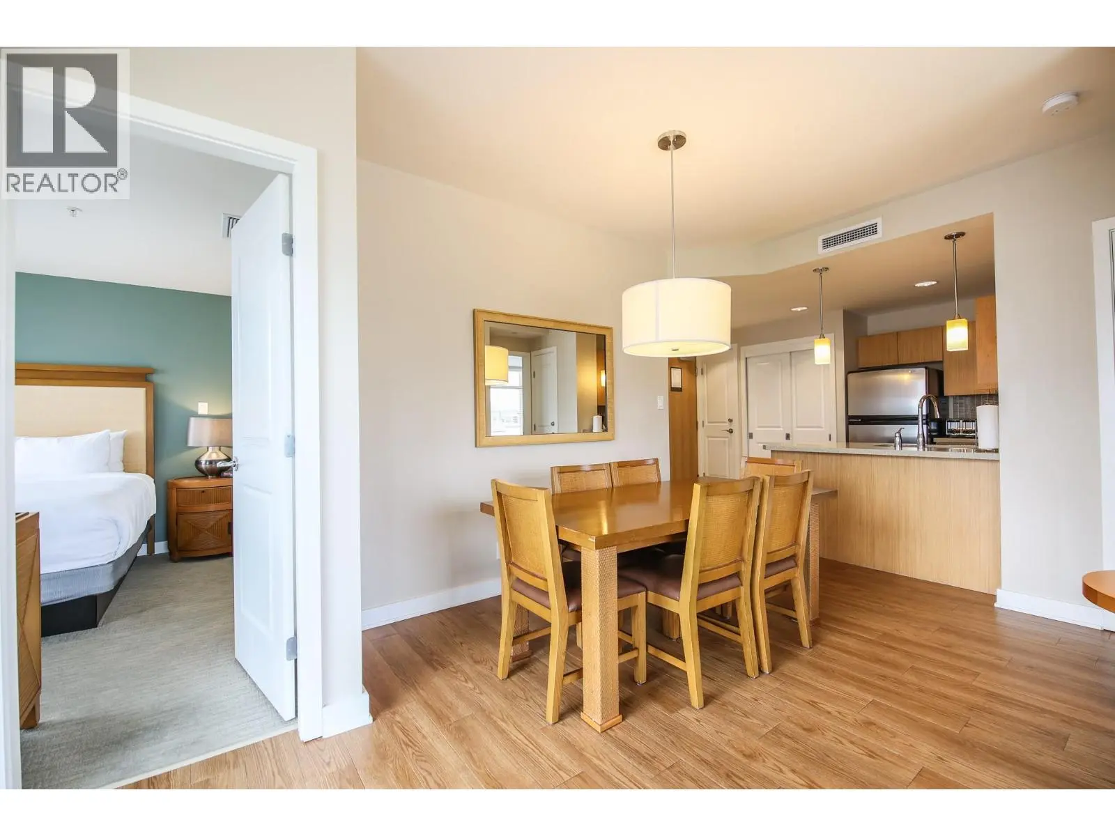 304-15 Park Place. Osoyoos, British Columbia
