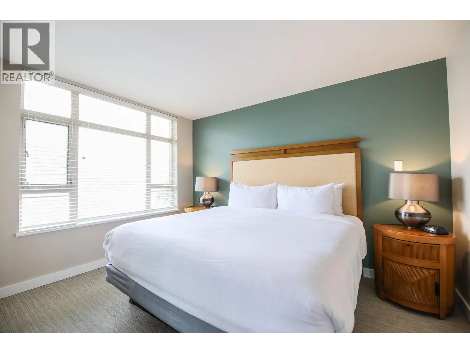 304-15 Park Place. Osoyoos, British Columbia