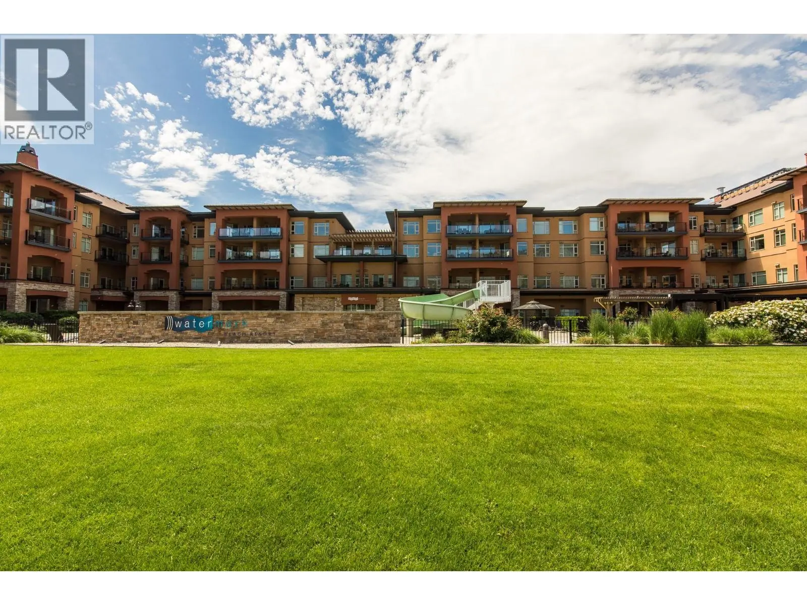 304-15 Park Place. Osoyoos, British Columbia
