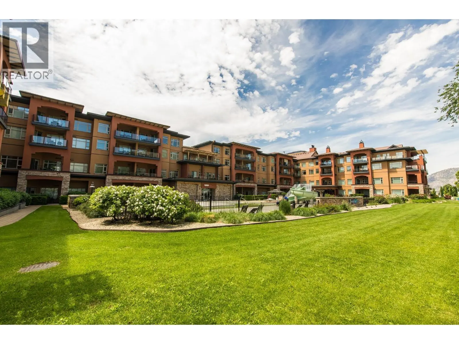 304-15 Park Place. Osoyoos, British Columbia